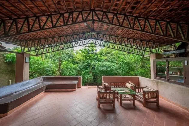 Beyond Stay Mahua Vann Pench