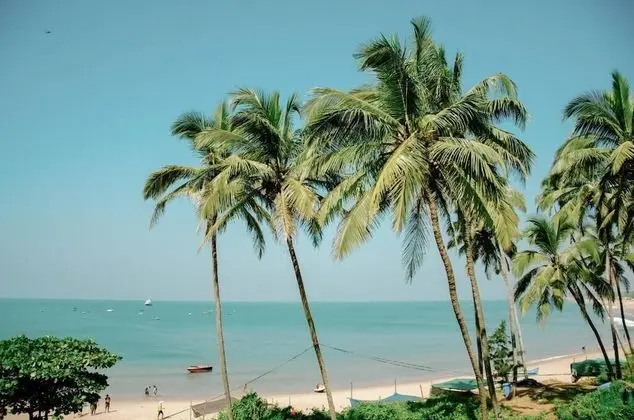 Beyond Stay Reefs Beach Resort Goa