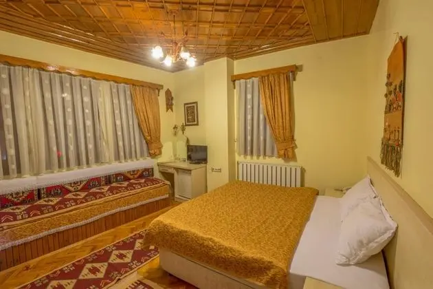 Beypazarı İpekyolu Konağı