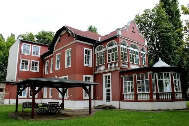BF Hotel - Dış Mekan