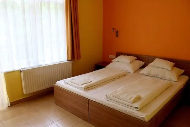BF Hotel - Oda