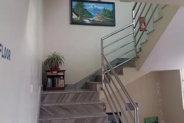 Hotel Bhadrakali Pokhara Inn - İç Mekan
