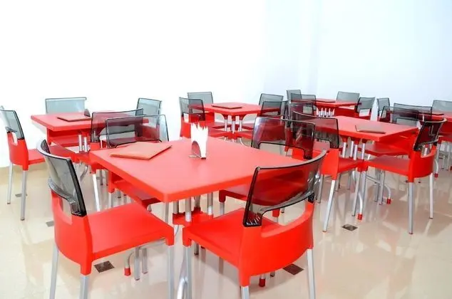Hotel Bhagsu Sarovar Dharamshala - Kahvaltı