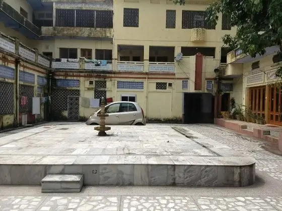Bhajan Ashram Rishikesh