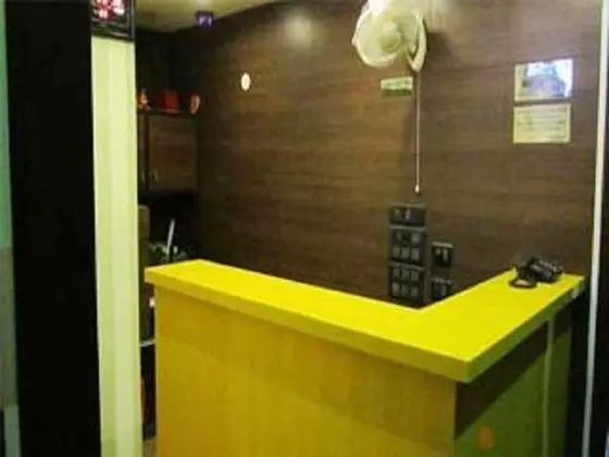 Hotel Bhammar's Inn- A Pure Veg - Lobi