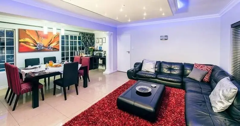 Bhotani Bed and Breakfast - İç Mekan