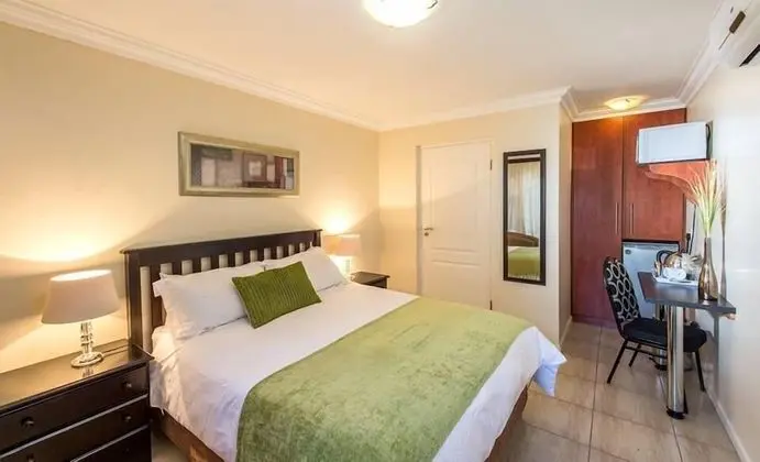 Bhotani Bed and Breakfast - Oda