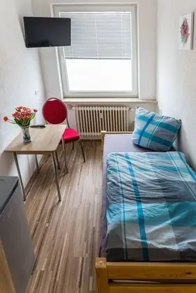 BHQ - BoardingHouse Quickborn - Oda