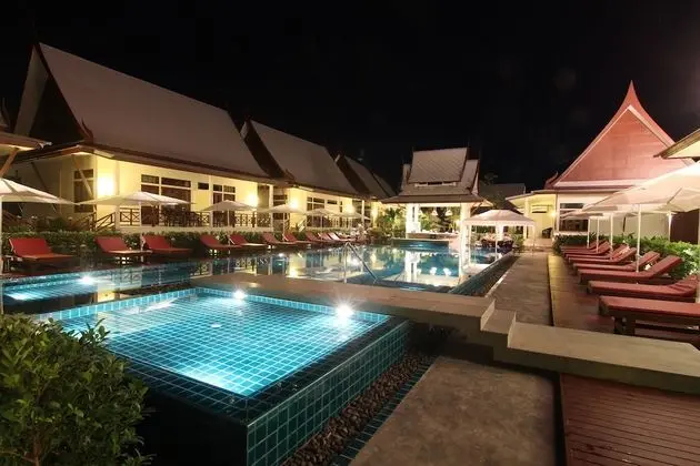 Bhu Tarn Koh Chang Resort and Spa - Havuz