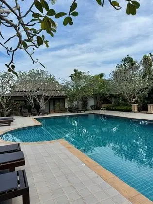 Bhumlapa Garden Resort - Havuz