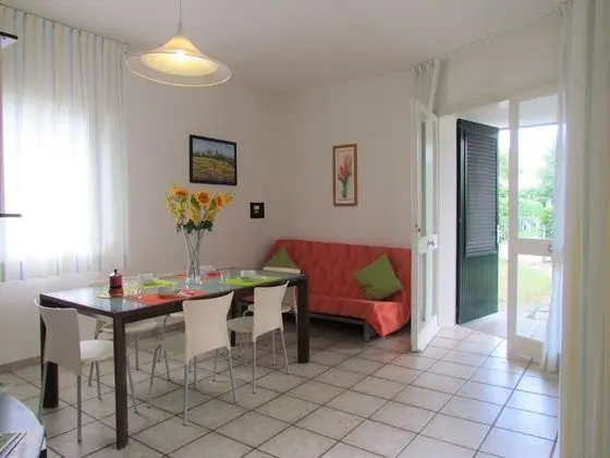 Villa in Bibione Pineda Great Location - Private Beach Place Included by Beahost - Yerinde Yemek