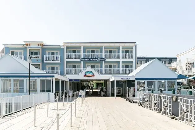 Bicycle Street Inn and Suites - Dış Mekan