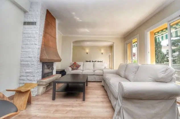 Big Apartment Caprabo - Öne Çıkan Resim
