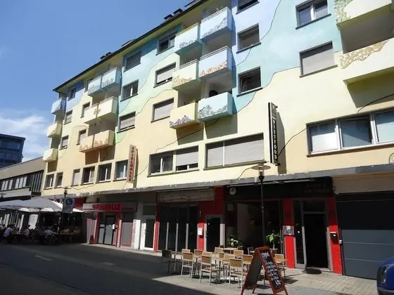 Big Apartments