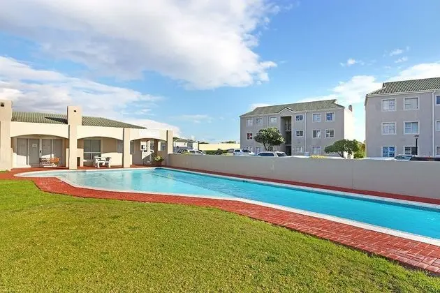 Big Bay Beach Club J32 - Havuz