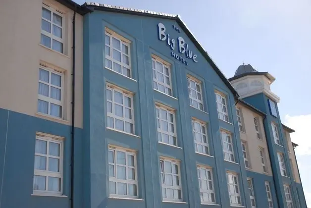 The Big Blue Hotel - Dış Mekan