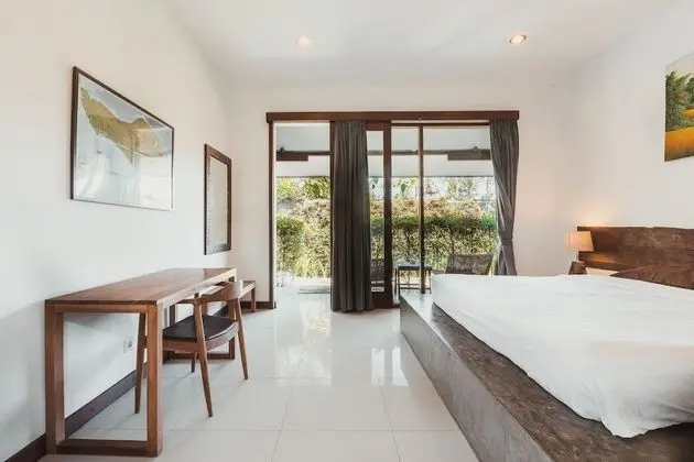 Big Brother Surf Inn - Lobi
