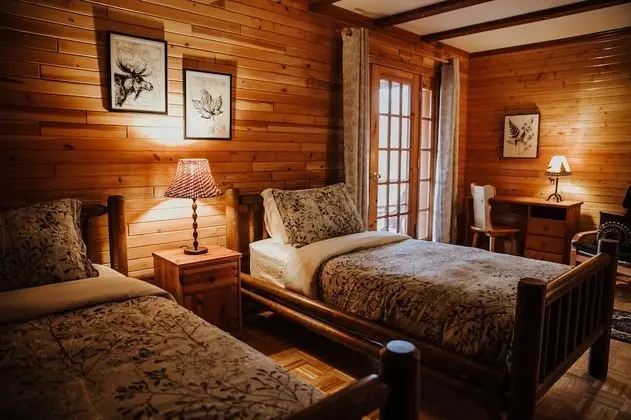 Big Creek Lodge - Working Guest Ranch - Oda