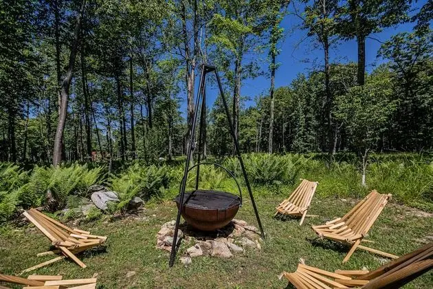 Big Log Lodge - Dış Mekan