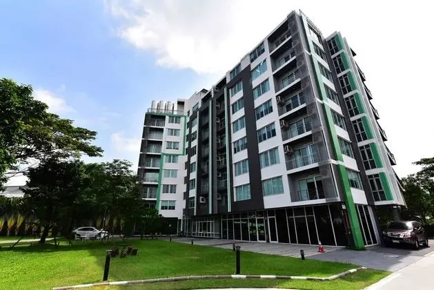Big Tree Residence Suvarnabhumi - Dış Mekan