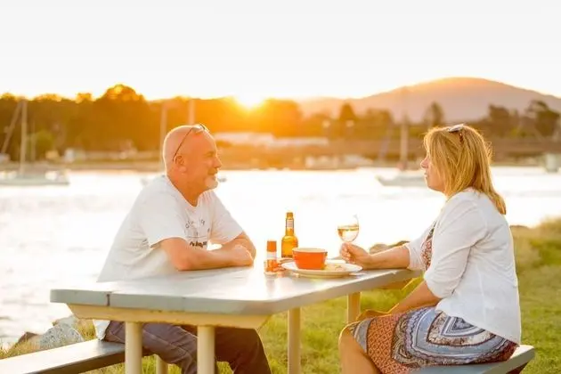 BIG4 Batemans Bay At Easts Riverside Holiday Park - Yerinde Yemek