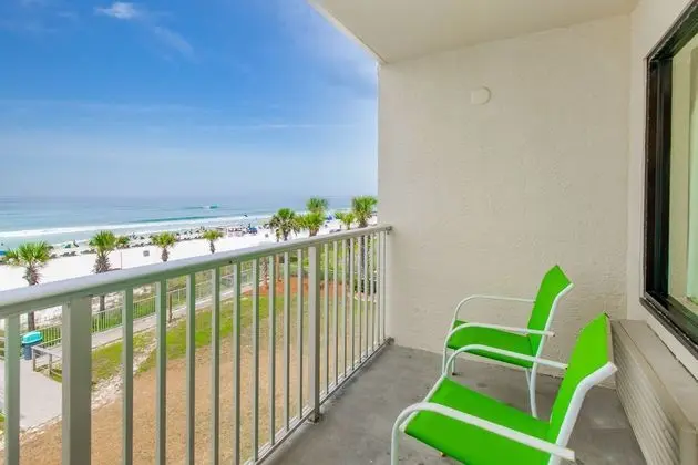 Bikini Beach Resort