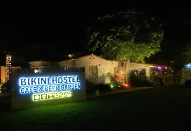 Bikini Hostel, Café & Beer Garden Free Breakfast & Dinner!