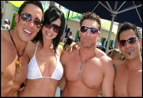 Bikini Lodge - Dış Mekan