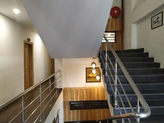 Hotel Bikram - Lobi