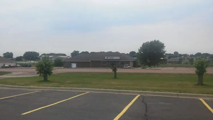 Bilmar Inn & Suites Dell Rapids - 1