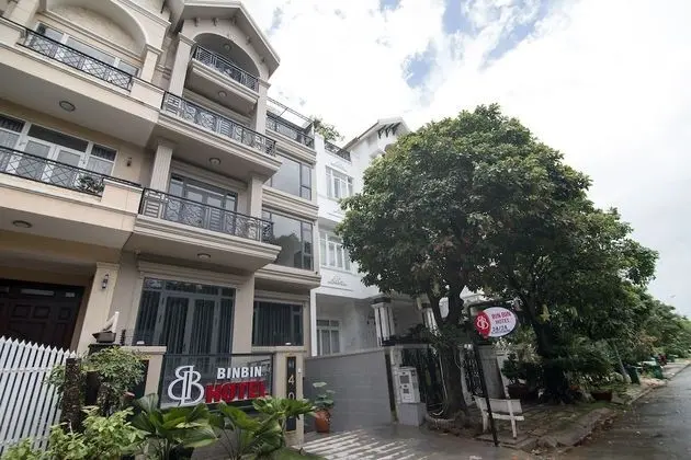 Bin Bin 7 Hotel near Ton Duc Thang University