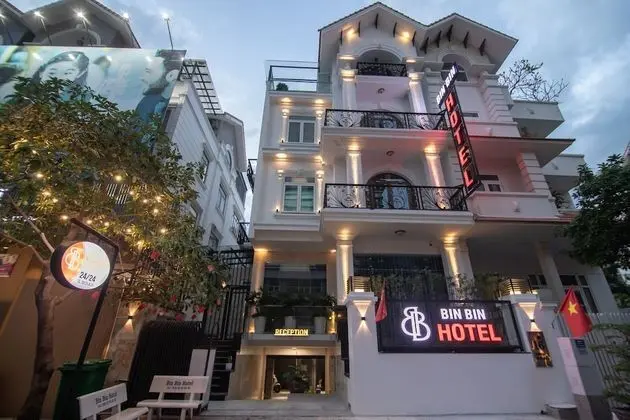 Bin Bin Hotel 8 - Near Sunrise City - Dış Mekan