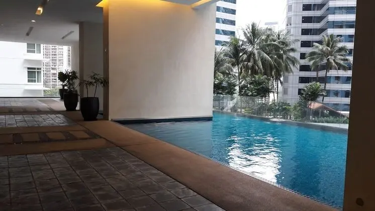 Binjai 8 KLCC by Luxury Suites Asia - Havuz