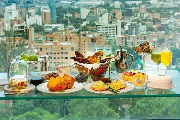 Binn Hotel