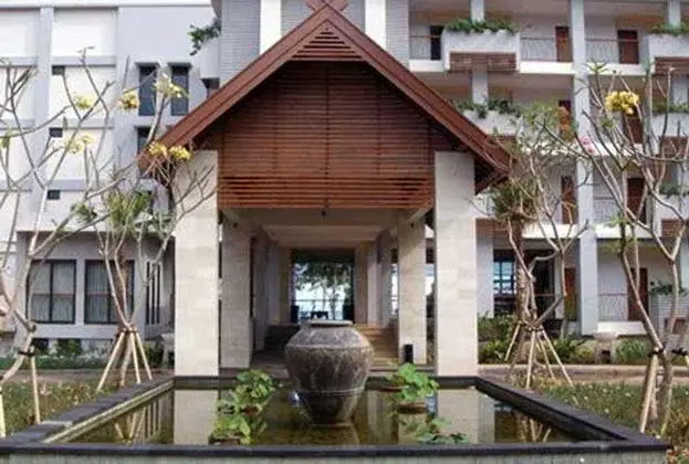 Bintang Flores Hotel