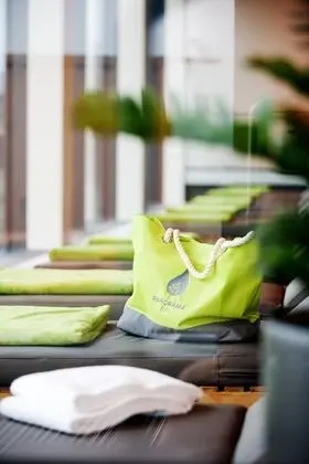 Bio-Seehotel Zeulenroda - Havuz
