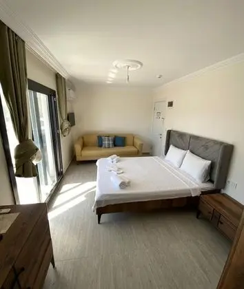 Bir Tebessüm Ayvalık