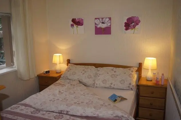 Birchenfields Family Friendly Cottages, Play Barn for all Ages and Summer Hous - Oda