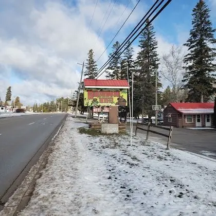 Birchwood Motel - Öne Çıkan Resim