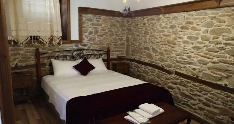 Birgi Lavinya Otel