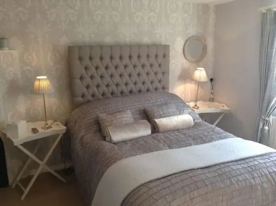 Birtles Farm Bed and Breakfast - Oda