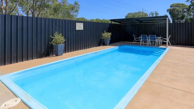 Bishops Lodge Narrandera - Havuz