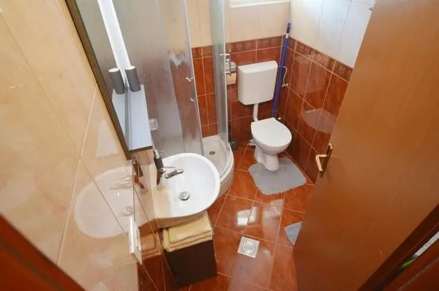 Bissa in Rovinj With 1 Bedrooms and 1 Bathrooms