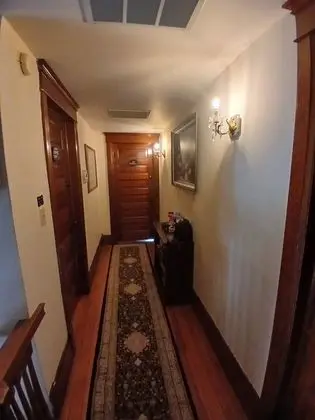 The Bissing House - İç Mekan