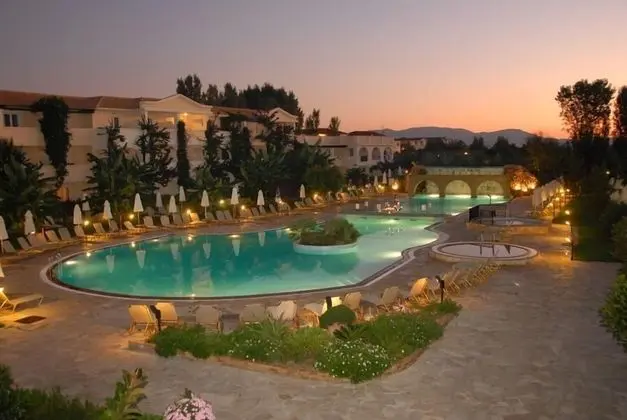 Bitzaro Grande Hotel - All Inclusive - Dış Mekan