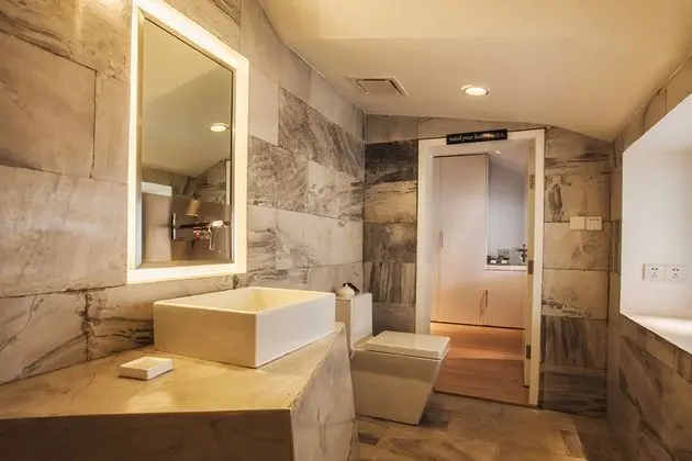 THE BIVOU LIJIANG HOTEL