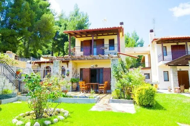 Bizmut Garden House Shared Pool