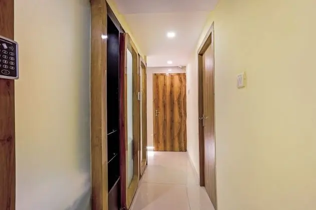 Hotel BKC Corporate Inn - Lobi