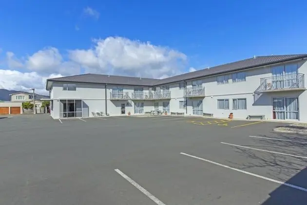 BKs Premier Motel Esplanade - Dış Mekan