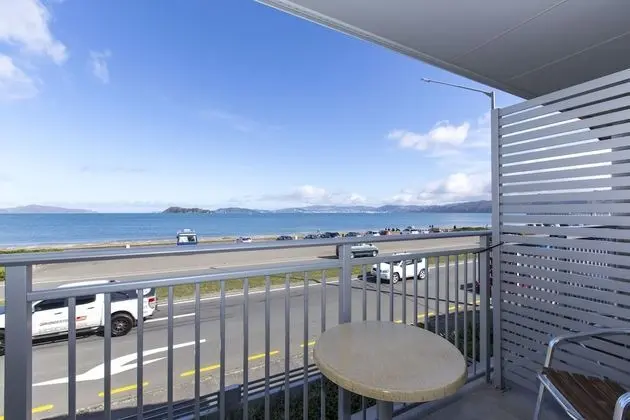 BKs Premier Motel Esplanade - Oda